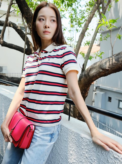 Diện áo polo khi dạo phố, đơn giản nhưng không hề mờ nhạt