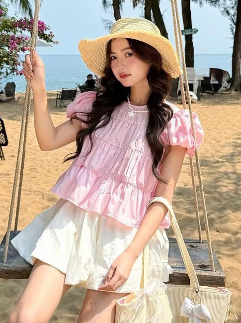 Phối trang phục màu hồng sao cho thanh lịch mà không sến