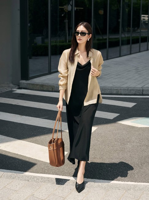 Đẹp cả tuần chỉ với ba gam màu trắng, đen, beige