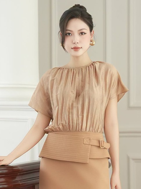 Phối đồ thu 2026 với sự trở lại mạnh mẽ của gam màu trung tính