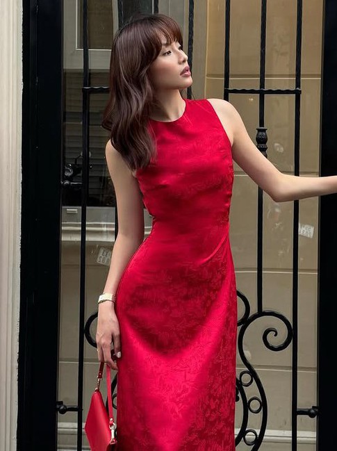 Mùa hè rực rỡ gọi tên những chiếc đầm không tay tinh tế
