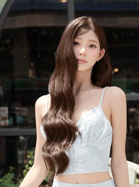Xu hướng monochrome: mặc đồ 'một màu' nhưng lại phong cách