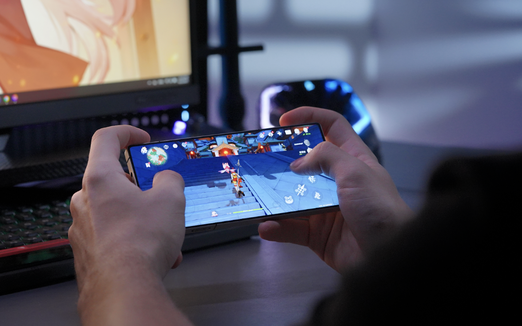 FPT Shop mở bán mẫu máy Gaming Phone REDMAGIC 10S Pro chính hãng