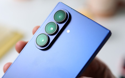 5 điện thoại Android xuất sắc nhất năm 2025