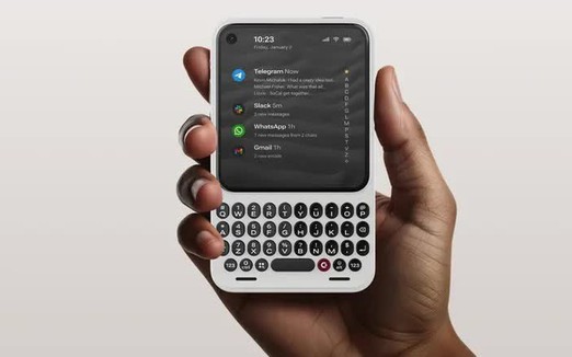 Lý do smartphone bàn phím kiểu BlackBerry bất ngờ trở lại
