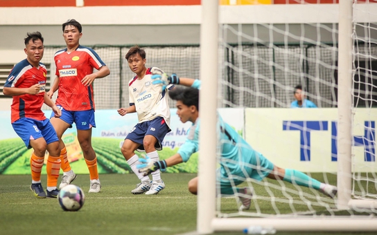 Đội Trường ĐH Sư phạm TP.HCM 2-0 đội Trường HUFLIT: Suất play-off đầu tiên có chủ nhân