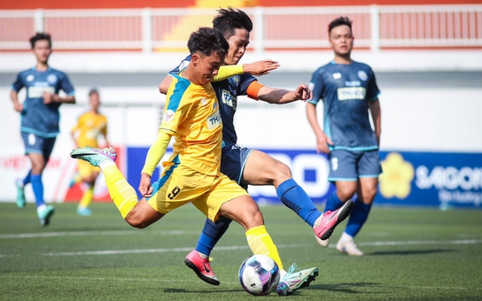 Trường CĐ KTCN Nha Trang 2-0 Trường ĐH Kinh tế Huế: Tân binh thể hiện sức mạnh