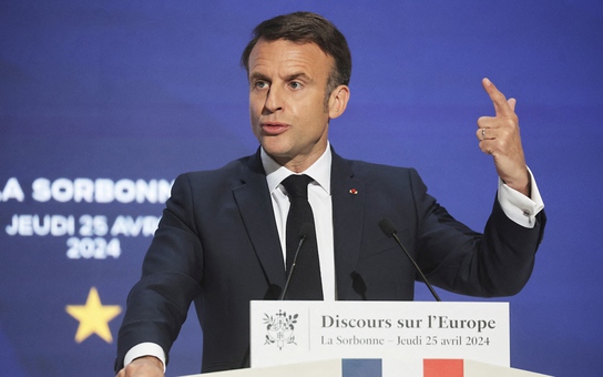 Tổng thống Pháp nêu điều kiện để đưa quân đến Ukraine