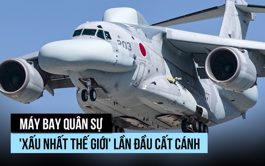 Máy bay quân sự 'xấu lạ' của Nhật Bản cất cánh