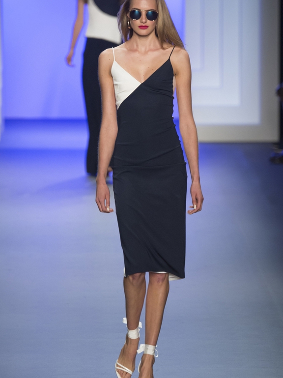  Carly Cushnie