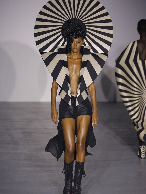  Gareth Pugh