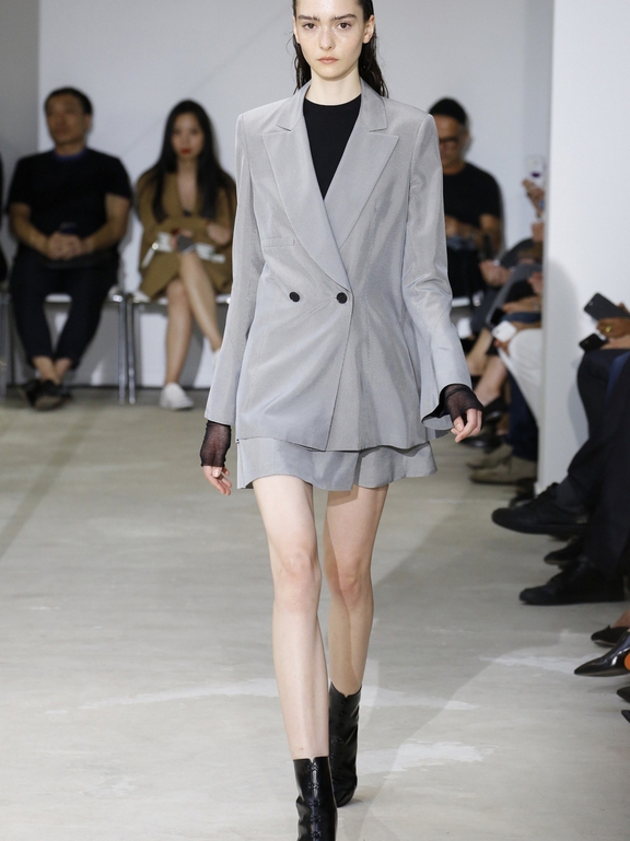  Olivier Theyskens