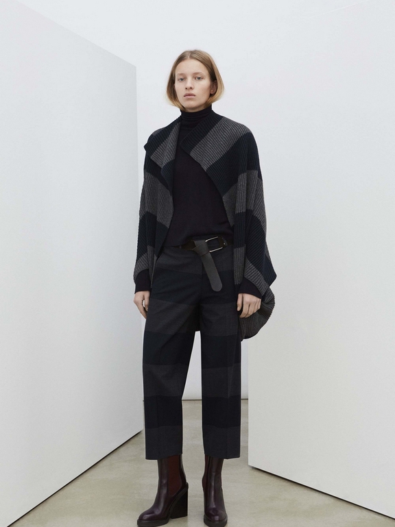  Pre - Fall 2017 Ready-to-Wear