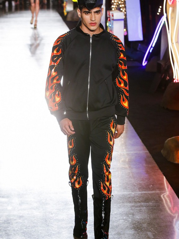  Jeremy Scott