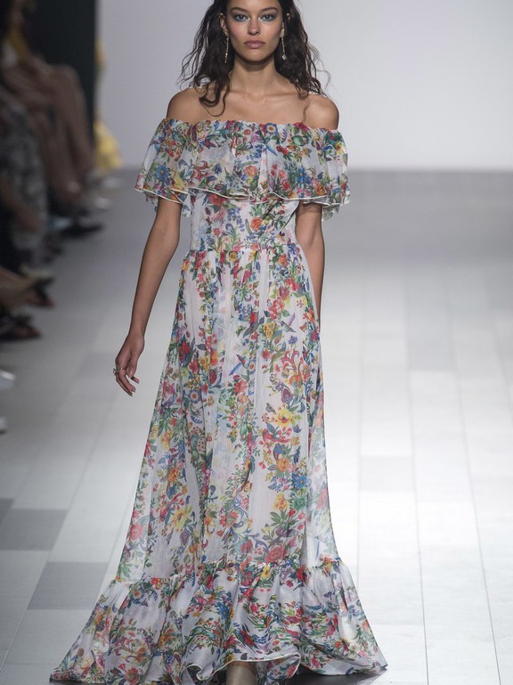  Tadashi Shoji