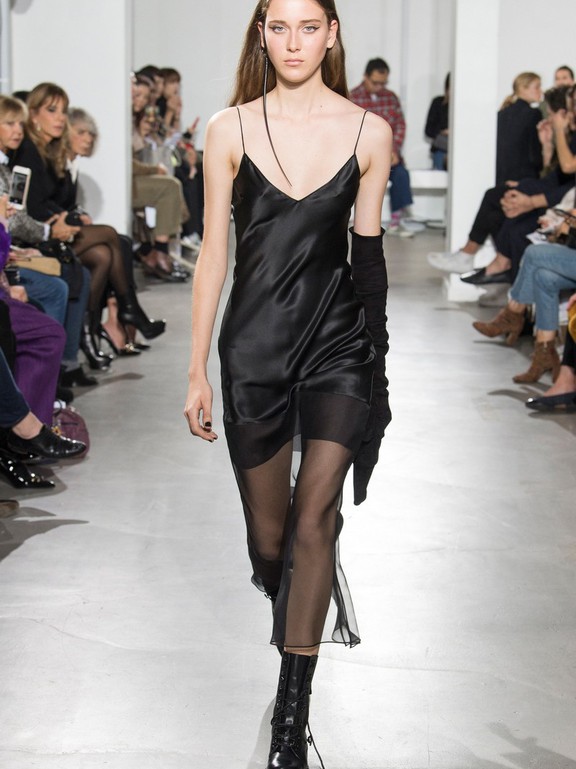  Olivier Theyskens