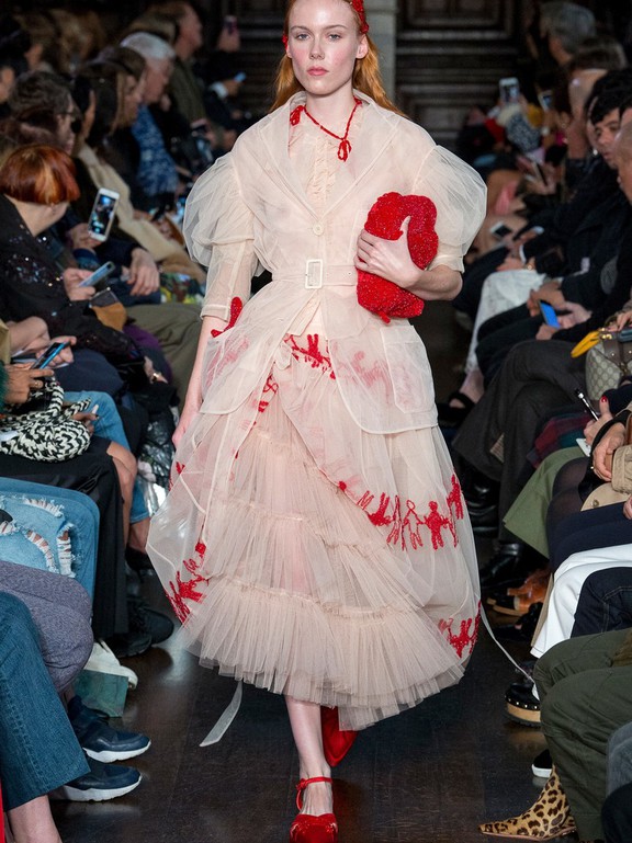  Simone Rocha