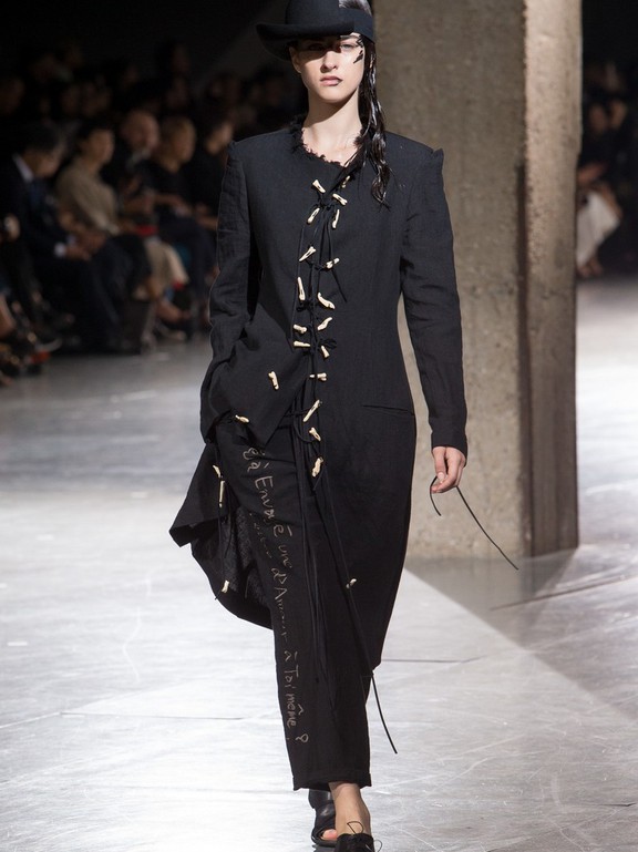  Yohji Yamamoto