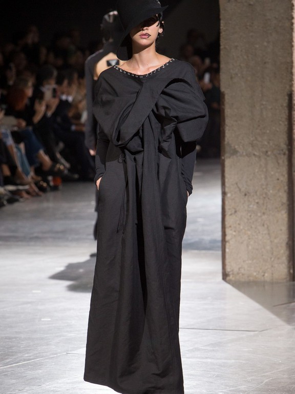  Yohji Yamamoto