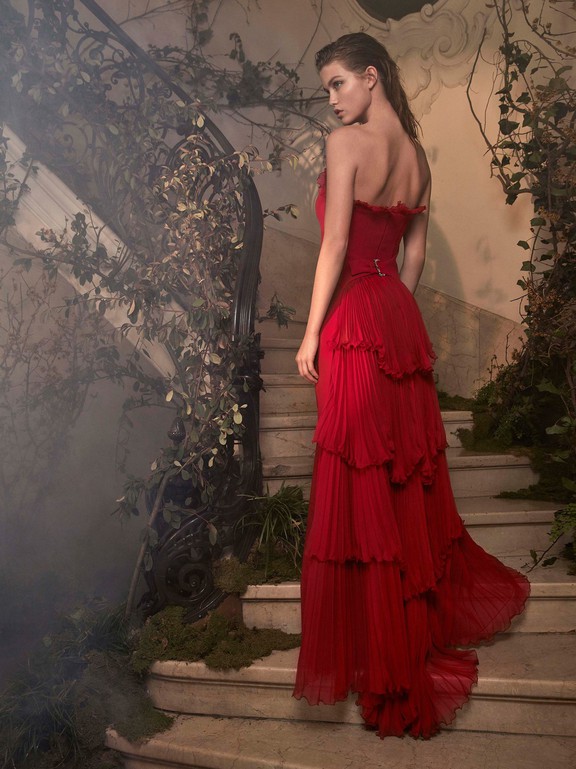  Alberta Ferretti