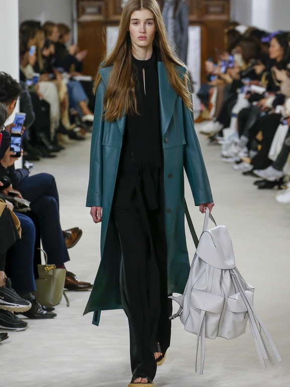  Fall 2018 Ready-to-wear