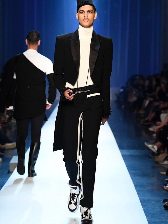  Jean Paul Gaultier