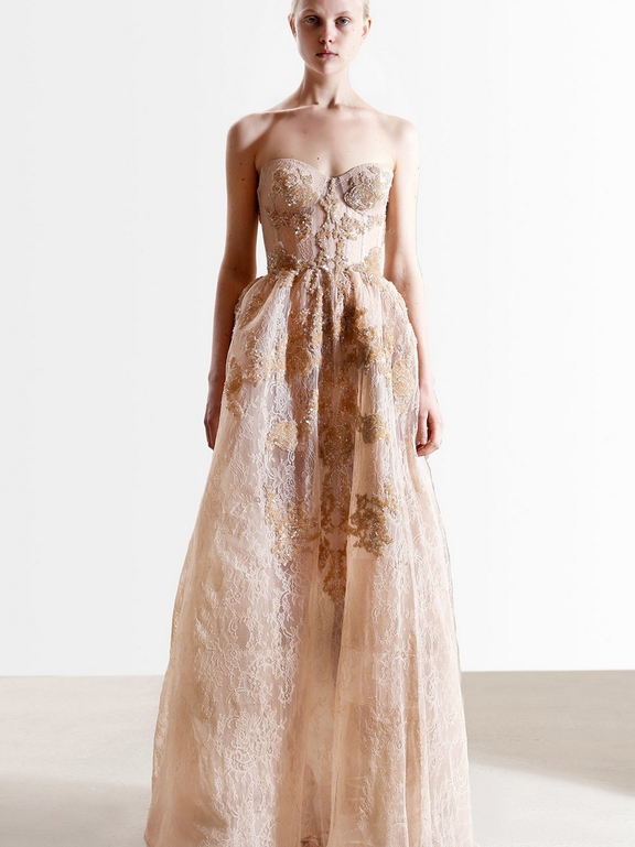  Reem Acra