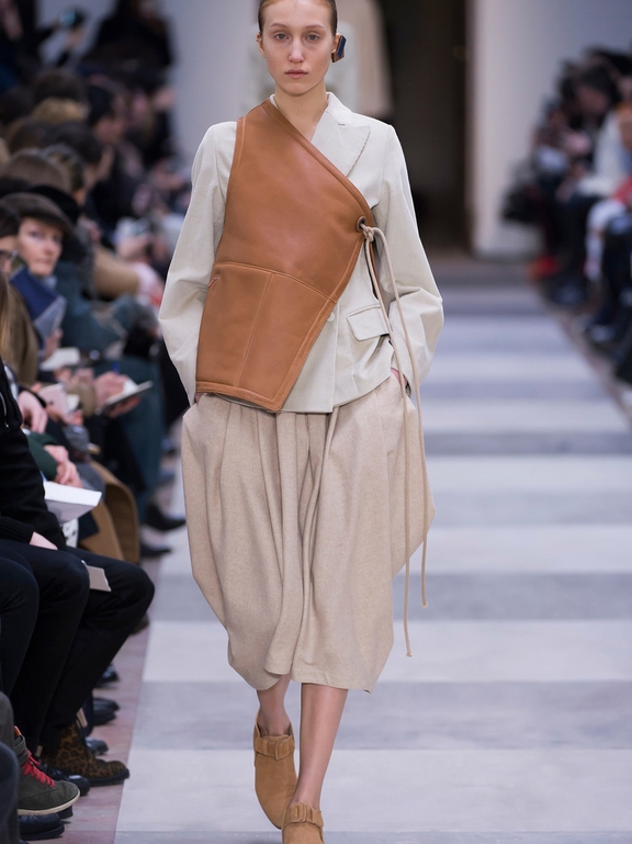  Fall 2016 Ready-to-Wear