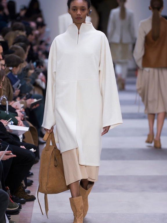  Fall 2016 Ready-to-Wear