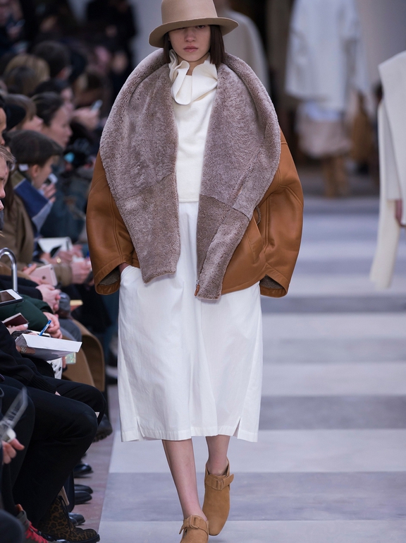  Fall 2016 Ready-to-Wear