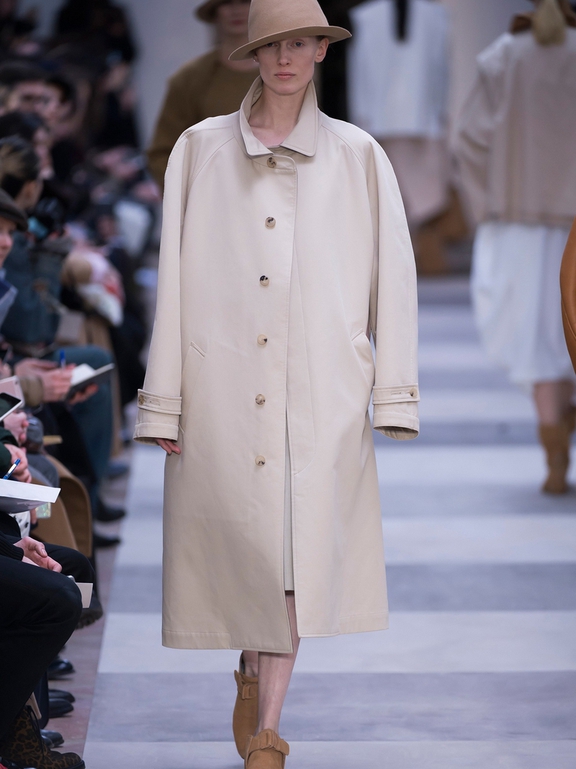  Fall 2016 Ready-to-Wear