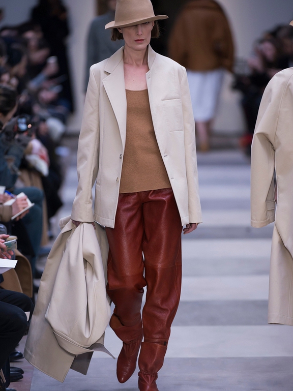  Fall 2016 Ready-to-Wear