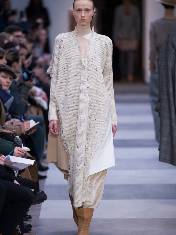  Fall 2016 Ready-to-Wear