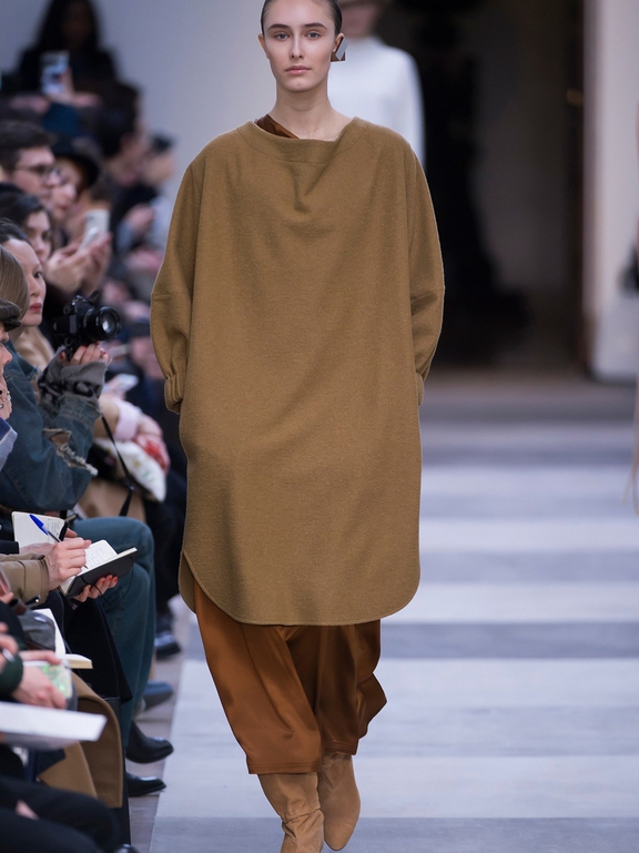  Fall 2016 Ready-to-Wear