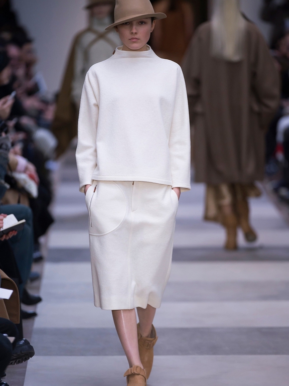  Fall 2016 Ready-to-Wear