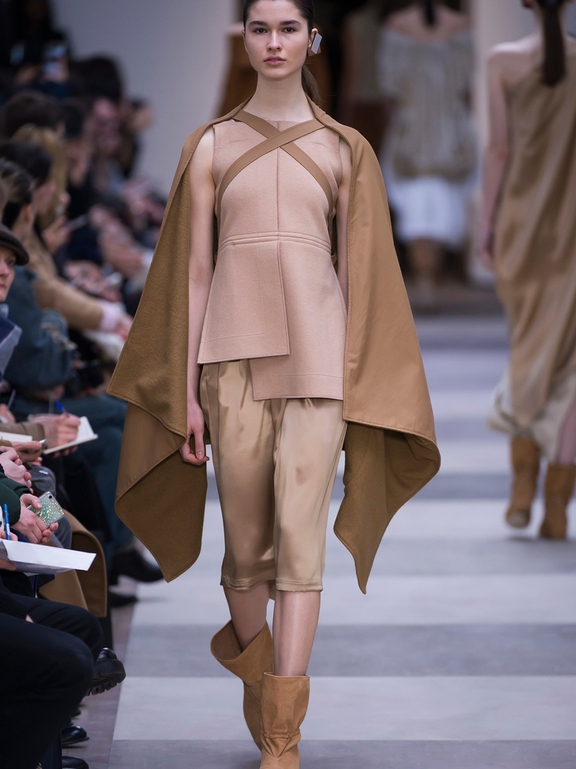  Fall 2016 Ready-to-Wear