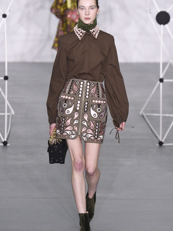  Holly Fulton