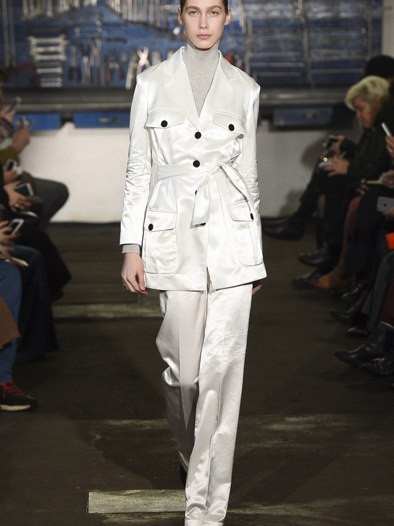  Fall 2016 Ready-to-Wear