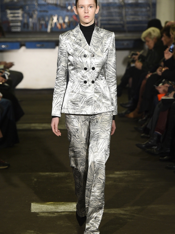  Fall 2016 Ready-to-Wear