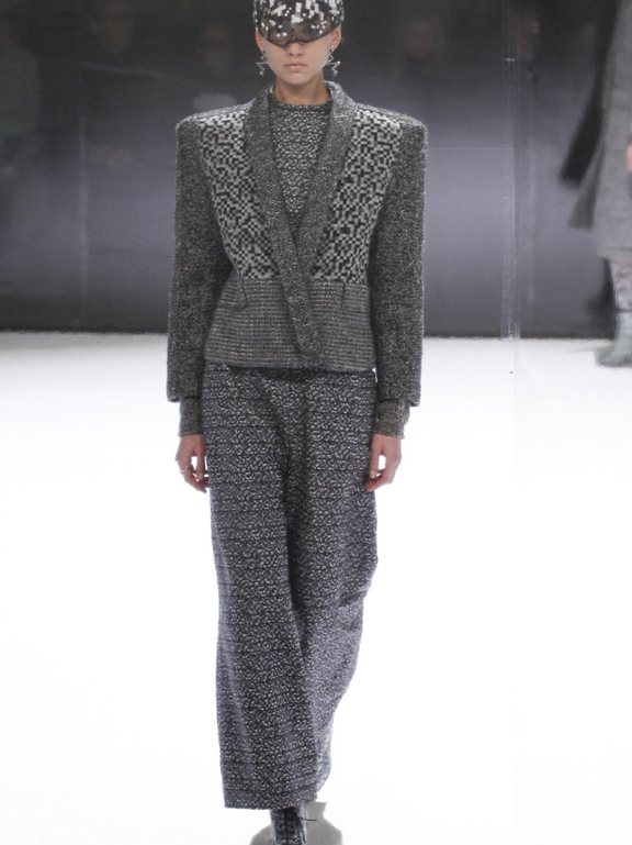  Fall 2016 Ready-to-Wear