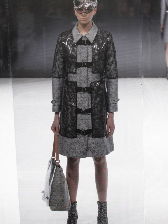  Fall 2016 Ready-to-Wear