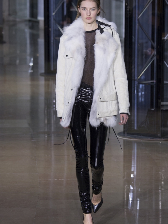  Fall 2016 Ready-to-Wear