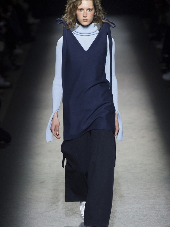  Fall 2016 Ready-to-Wear