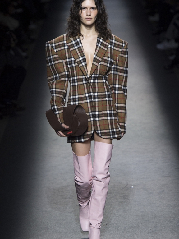 Fall 2016 Ready-to-Wear