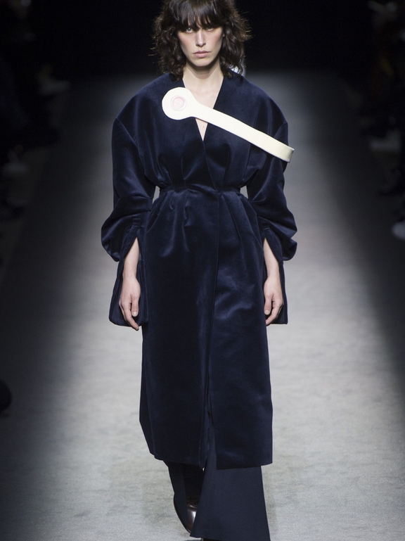  Fall 2016 Ready-to-Wear