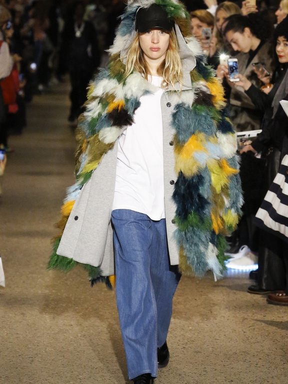  Fall 2016 Ready-to-Wear