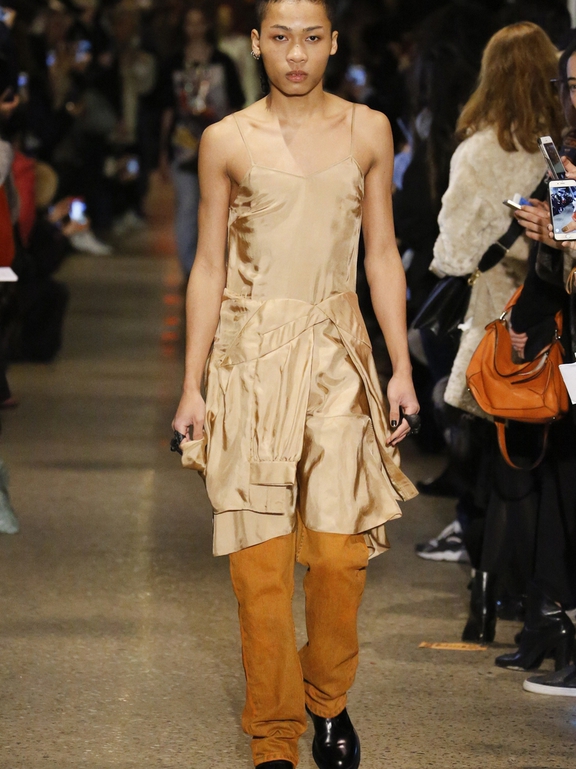  Fall 2016 Ready-to-Wear