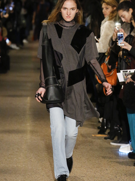  Fall 2016 Ready-to-Wear