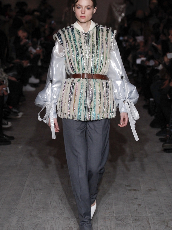  Fall 2016 Ready-to-Wear