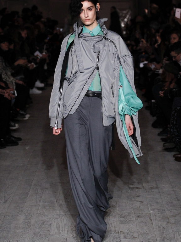  Fall 2016 Ready-to-Wear